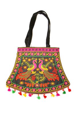 Elegantní indická taška s pávy černá ta358