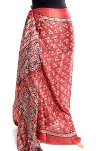 Červený sarong - pareo sr399