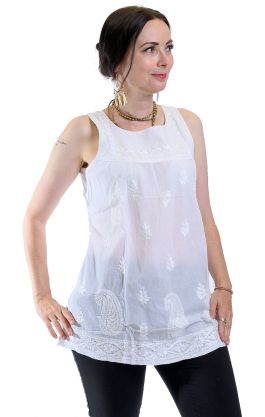Čistě bílá bavlněná halenka s ruční výšivkou L ha2311