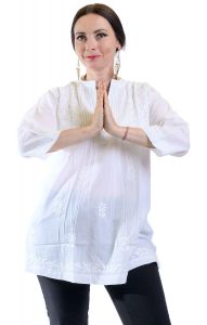 Čistě bílá bavlněná halenka s ruční výšivkou XL ha2317