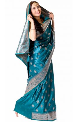 Luxusní slavnostní sárí z Váránasí paví zelené v8565