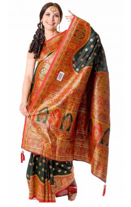 Bohatě zdobené luxusní sárí z Indie zelené v8594